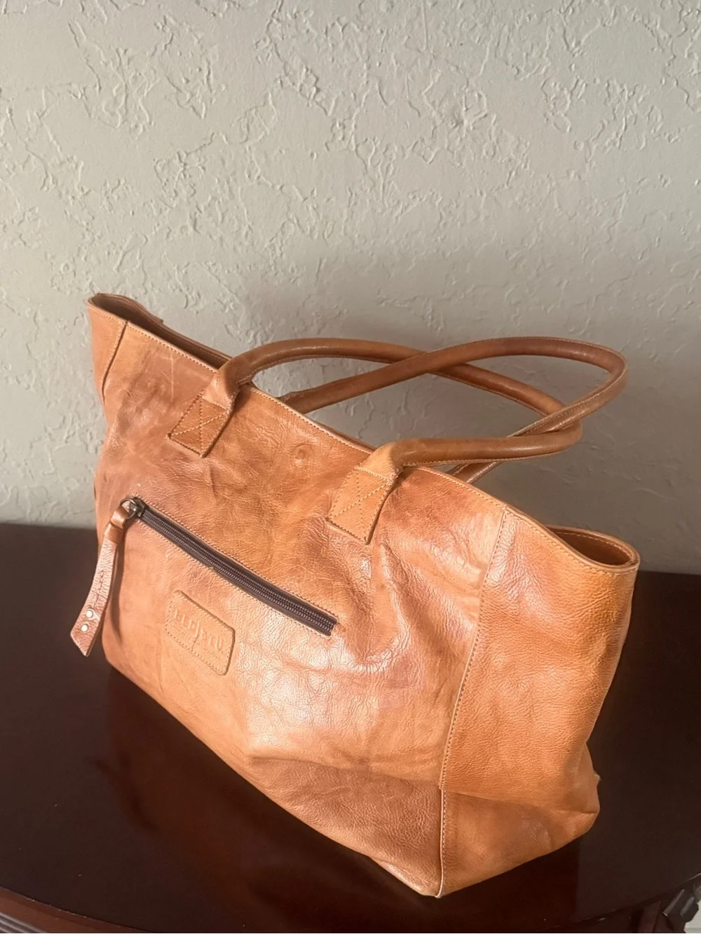 Bed Stu Distressed Dark Light Brown Large Leather Weekender Tote Pristine - Picture 7 of 9